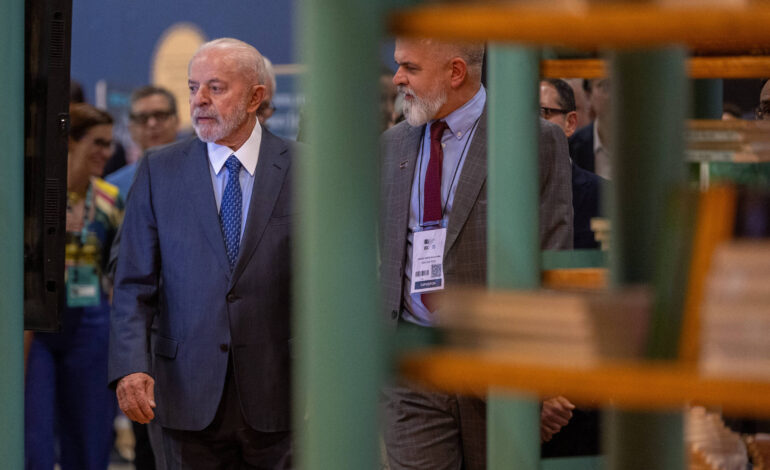 opositores-pedem-que-lula,-‘ex-preso-politico’,-defenda-prisioneiros-na-venezuela