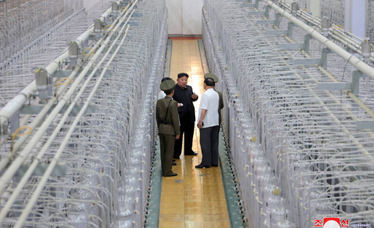 coreia-do-norte-mostra-pela-primeira-vez-instalacoes-apontadas-como-de-enriquecimento-de-uranio