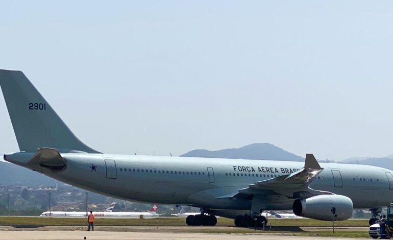 aeronave-pousa-em-beirute-para-2o-voo-de-repatriacao-de-brasileiros