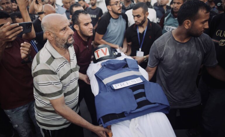 ‘midia-e-cumplice-de-genocidio-contra-palestinos’,-diz-jornalista-de-gaza