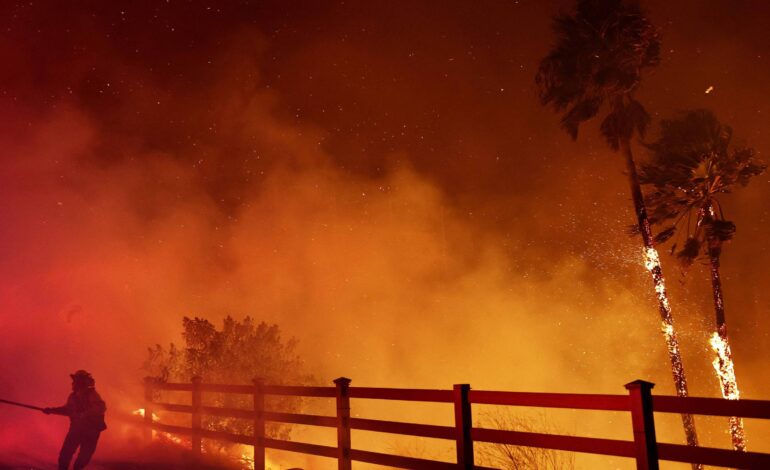incendio-florestal-na-california-deixa-estudantes-presos-em-universidade