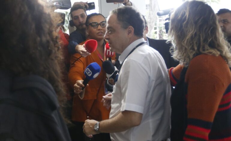 Presidente Lula evolui bem no pós-operatório