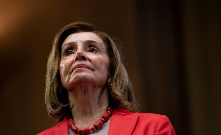 ex-presidente-da-camara-dos-eua,-nancy-pelosi-passa-por-cirurgia-apos-queda