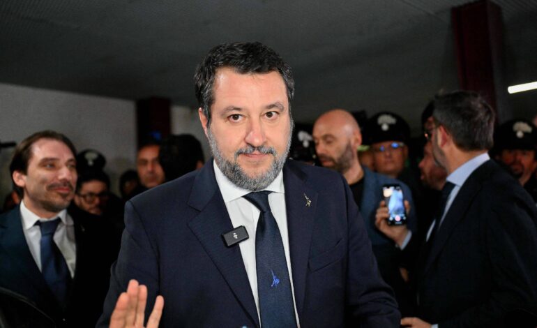 tribunal-na-italia-inocenta-salvini-em-caso-de-bloqueio-a-desembarque-de-migrantes