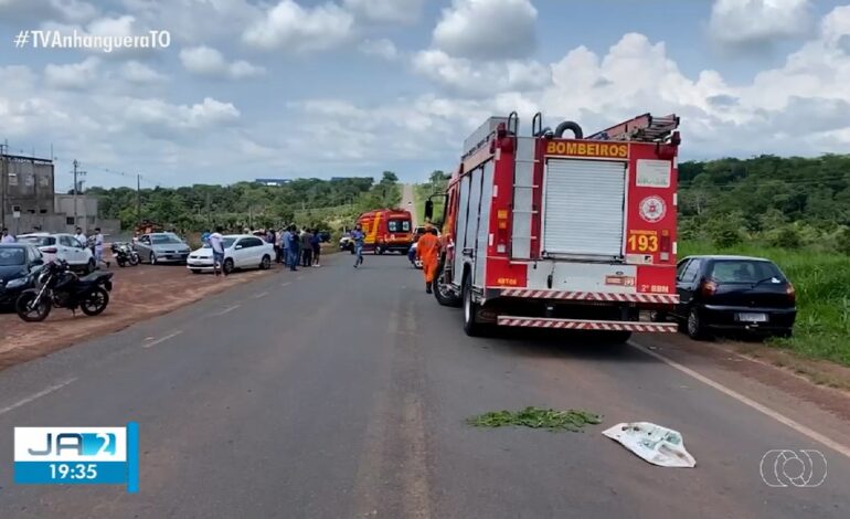 jovem-morre-e-outros-quatro-ficam-feridos-apos-acidente-entre-carro-e-caminhonete-na-to-222