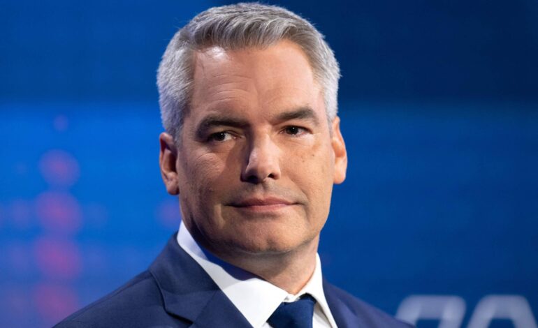 primeiro-ministro-da-austria-anuncia-renuncia-quatro-meses-apos-eleicoes