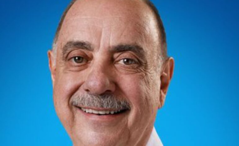 Vice assume prefeitura de BH, após licença médica de Fuad Noman