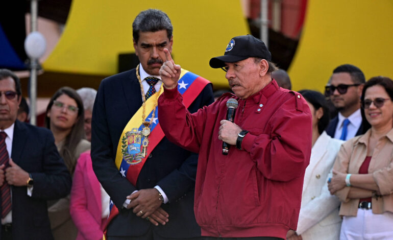 posse-de-maduro-completa-farsa-da-venezuela