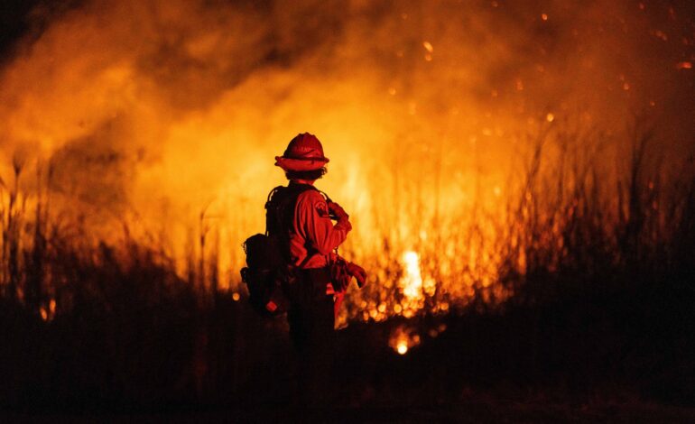 los-angeles-entra-em-alerta-extremo-com-condicoes-que-favorecem-novos-incendios