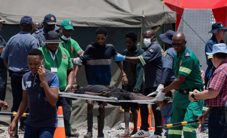 desabamento-de-mina-mata-36-na-africa-do-sul;-centenas-estao-presas-no-local