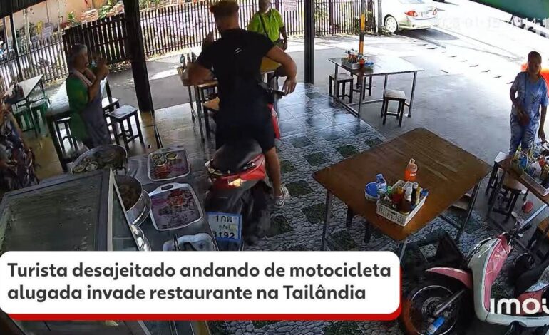 VÍDEO: Turista desajeitado invade restaurante com motocicleta alugada na Tailândia