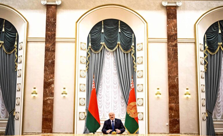 eleicao-de-fachada-na-belarus-vai-estender-reinado-de-3-decadas-de-lukachenko