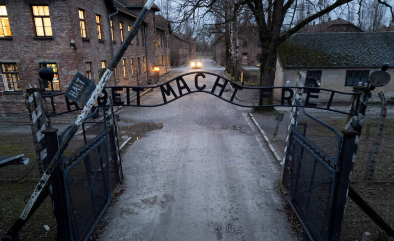 auschwitz-cala-politicos-para-celebrar-80-anos-de-sua-liberacao-dos-nazistas