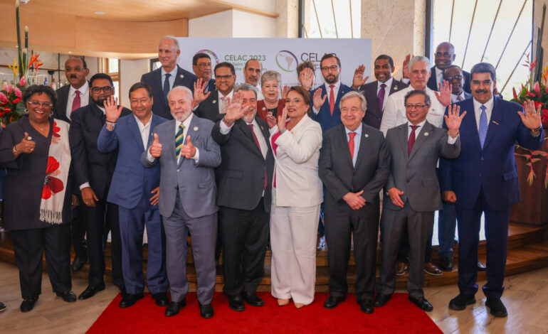 celac-convoca-reuniao-de-emergencia-apos-farpas-entre-trump-e-petro