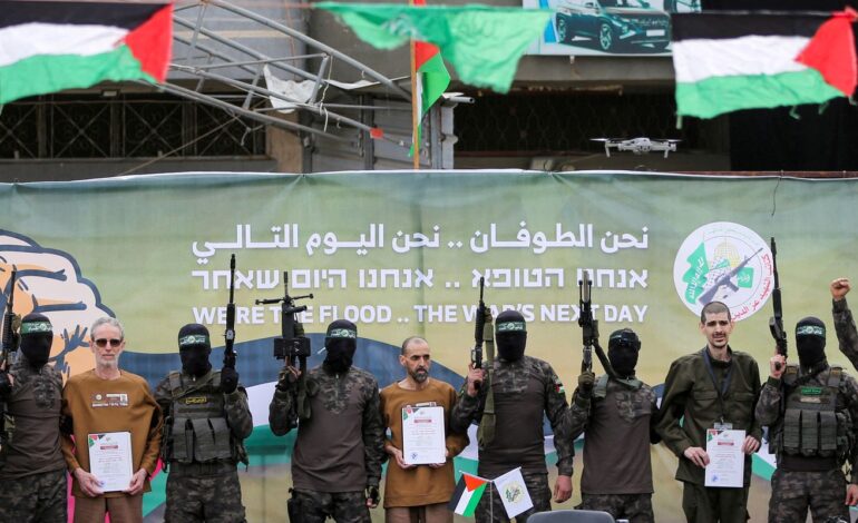 hamas:-cessar-fogo-e-unica-maneira-de-levar-refens-de-volta-pra-casa