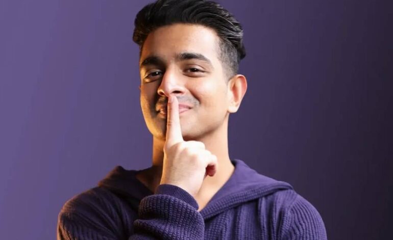 justica-da-india-suspende-programas-de-youtuber-celebridade-apos-comentarios-sexuais-na-tv