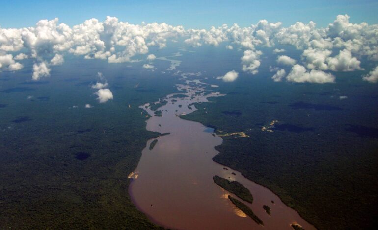 tiroteio-fere-seis-soldados-da-guiana-na-fronteira-com-a-venezuela