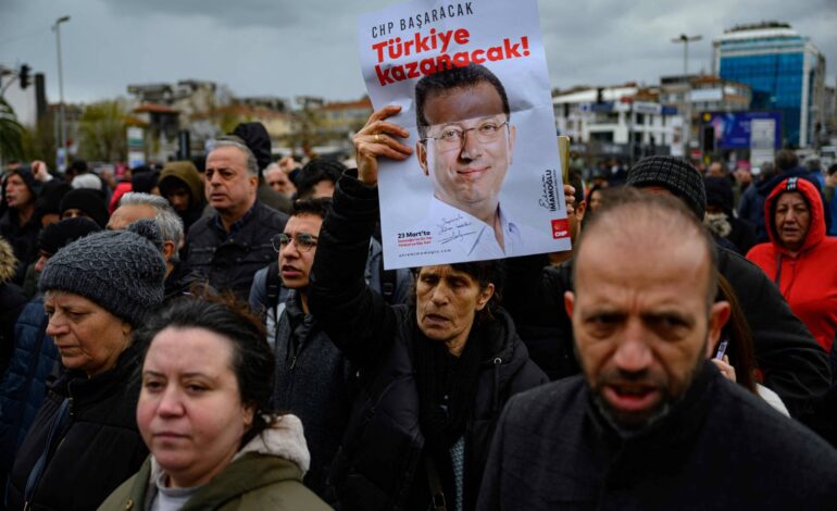 turquia-prende-prefeito-de-istambul,-principal-rival-de-erdogan,-e-oposicao-fala-em-golpe