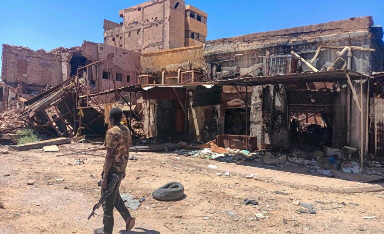 bombardeio-do-exercito-a-mercado-em-area-rebelde-no-sudao-mata-centenas,-diz-ong