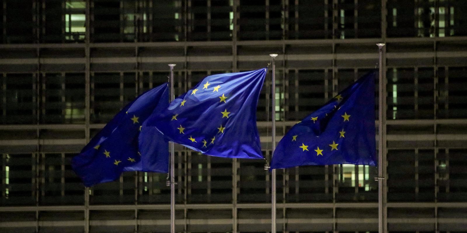 UE busca unidade em 1ª ação contra tarifas de Trump