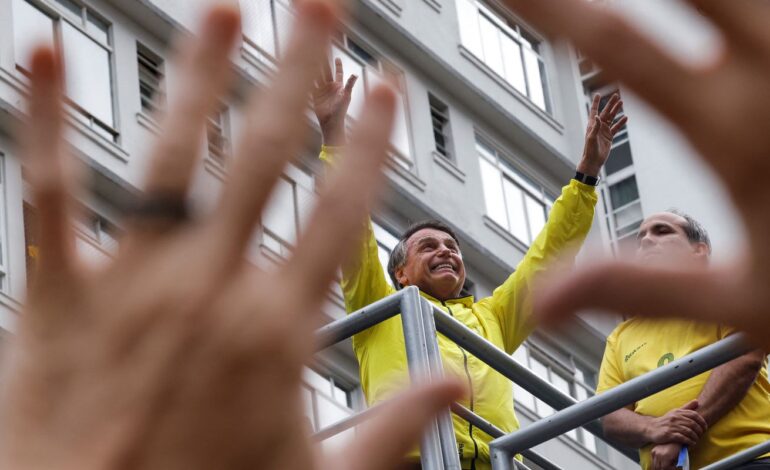 bolsonaro-nega-tentativa-de-golpe-e-diz-esperar-por-“ajuda-externa”