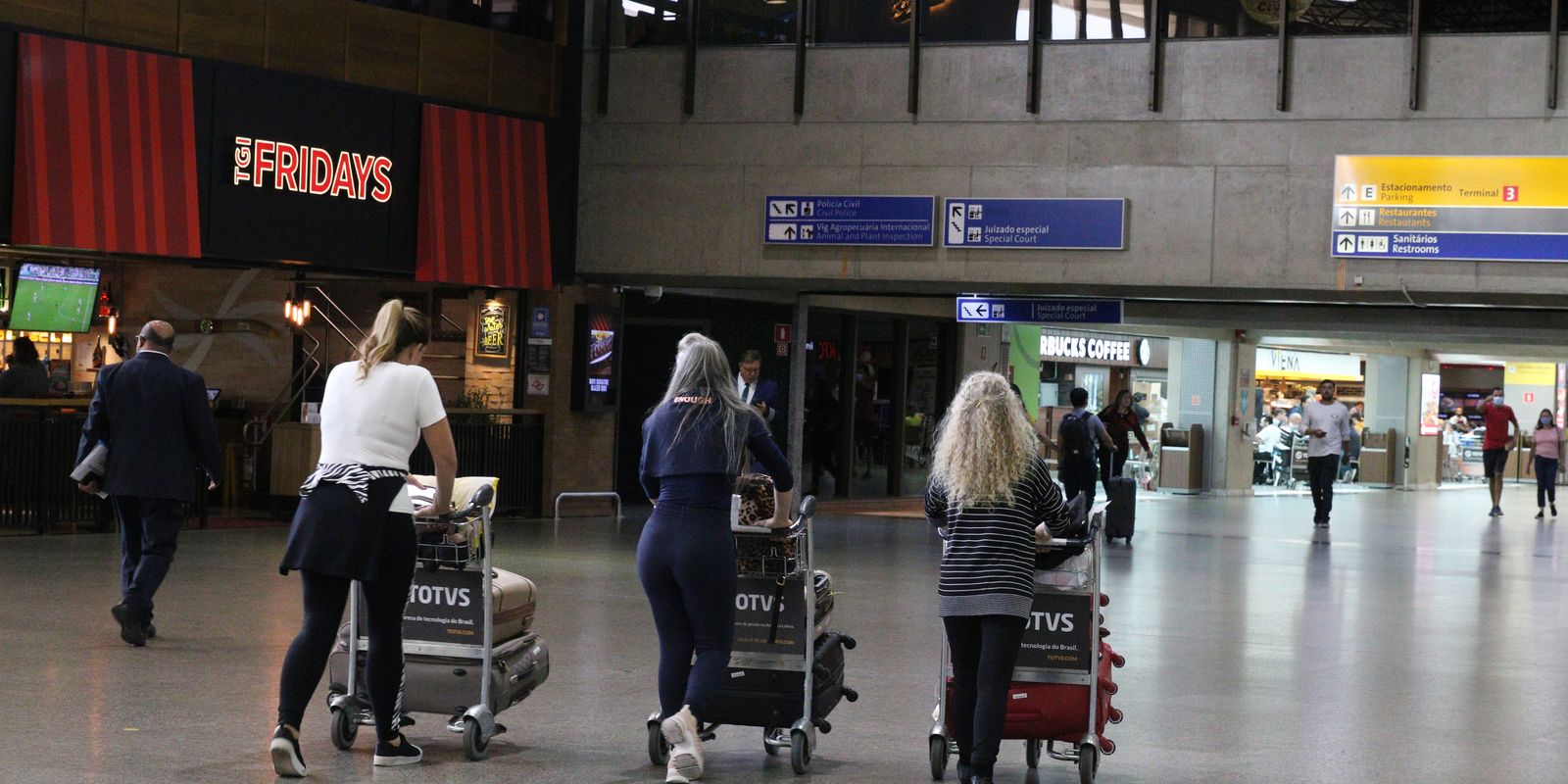 Brasil começa a exigir visto para cidadãos dos EUA, Canadá e Austrália