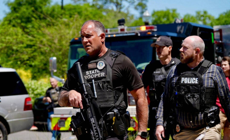 atirador-fere-6-em-ataque-em-universidade-na-florida