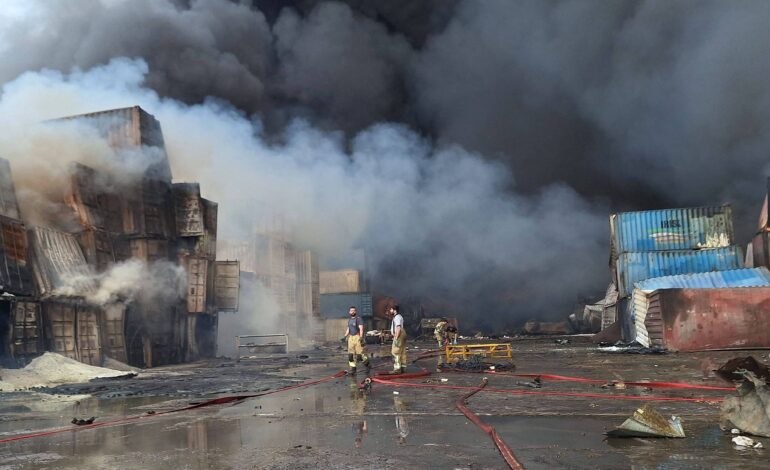 putin-envia-avioes-ao-ira-para-auxilio-apos-explosao-que-matou-28-em-porto
