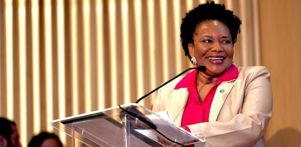 margareth-menezes:-‘audiovisual-e-nossa-ponta-de-lanca-e-devemos-apoia-lo’