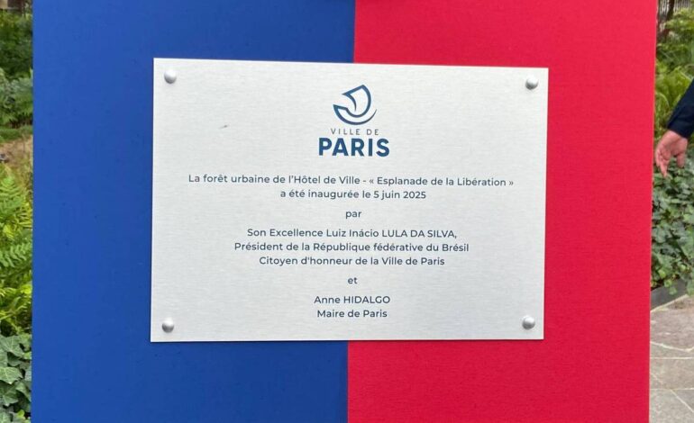 celebrado-por-prefeita,-lula-inaugura-‘floresta-urbana’-em-paris;-veja-video