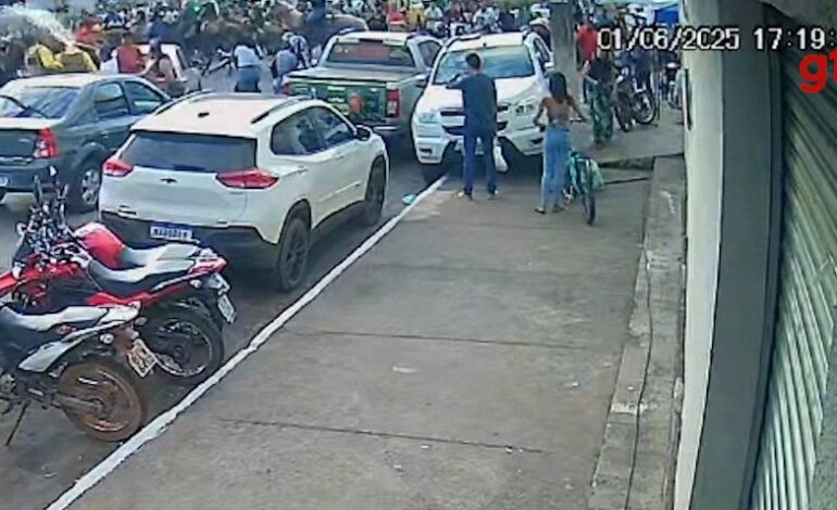 agente-de-transito-e-atingido-com-copo-de-vidro-no-rosto-durante-confusao-em-cavalgada