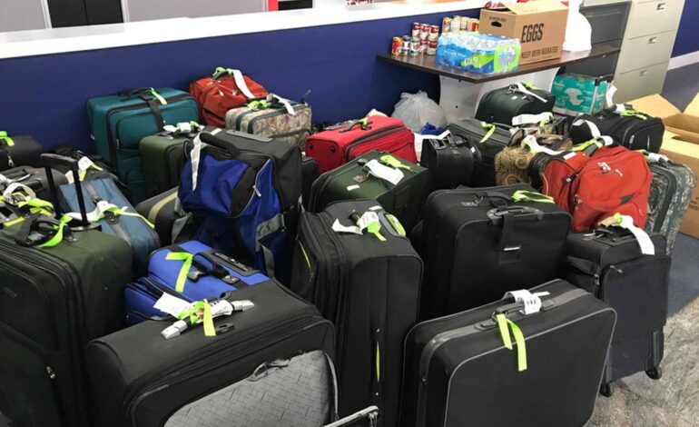 Como taxas de bagagem cobradas por empresas aéreas viraram negócio bilionário