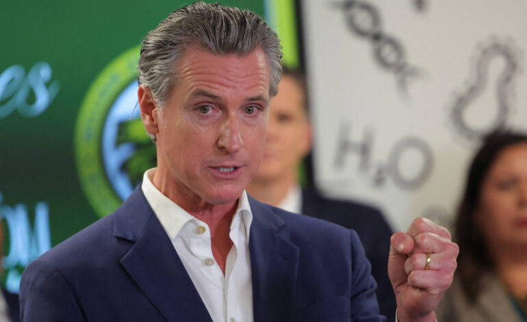 governador-democrata-da-california-reforca-imagem-presidenciavel-em-duelo-com-trump