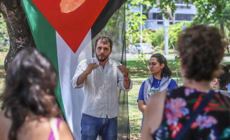 ativista-thiago-avila-esta-a-caminho-do-brasil,-diz-freedom-flotilla