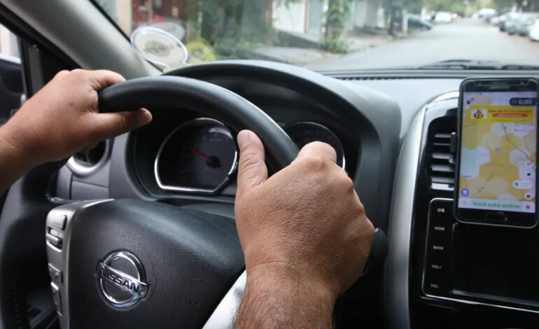 credito-consignado-clt-e-aprovado-e-inclui-motoristas-de-aplicativo
