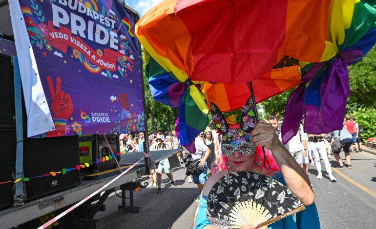 policia-da-hungria-proibe-marcha-lgbt+-em-budapeste,-e-prefeito-reage