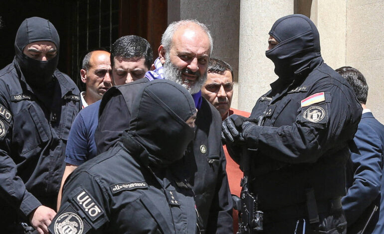 forcas-de-seguranca-desmantelam-tentativa-de-golpe-de-estado-na-armenia,-diz-premie