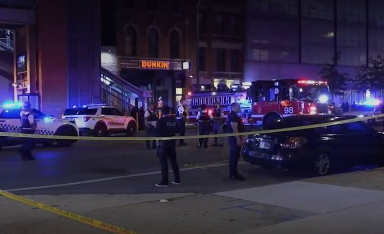 ataque-a-tiros-mata-4-e-fere-14-em-chicago,-nos-eua
