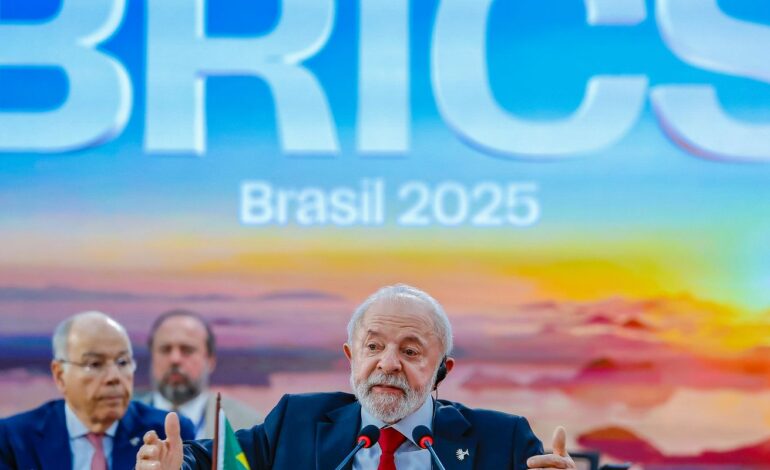 adiar-reforma-na-onu-torna-mundo-mais-perigoso,-diz-lula-no-brics 