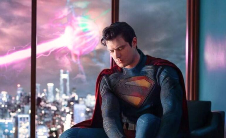 confira-quando-e-onde-assistir-ao-novo-filme-do-superman-online