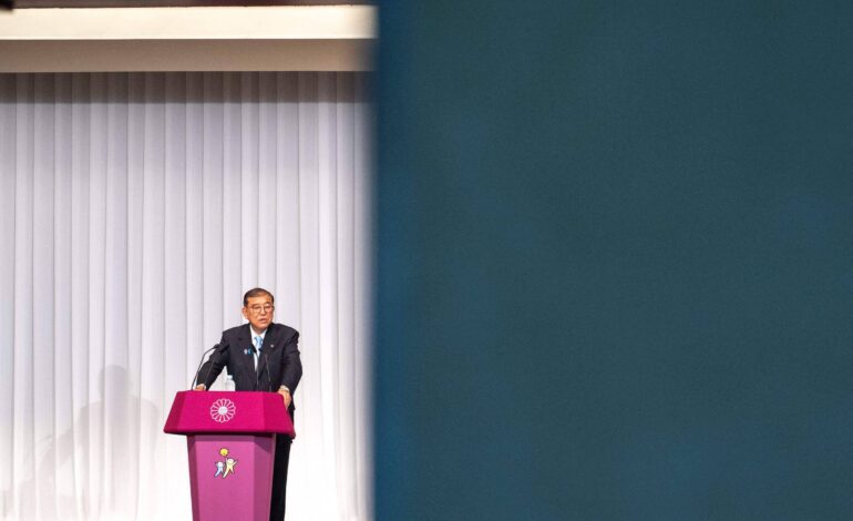 premie-do-japao-se-agarra-ao-cargo-apos-derrota-expressiva-em-eleicoes