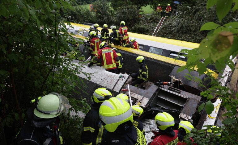 ao-menos-tres-morrem-em-acidente-de-trem-no-sudoeste-da-alemanha