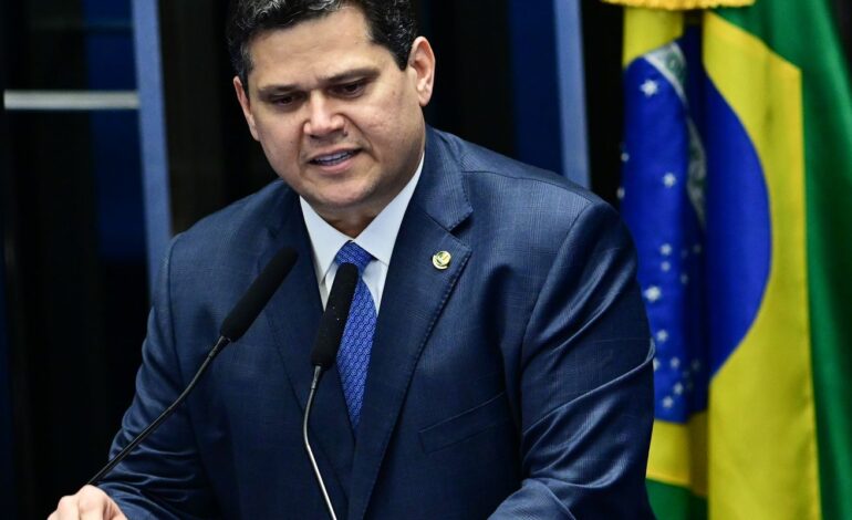 congresso-nao-admite-ingerencia-em-poderes-do-brasil,-diz-alcolumbre