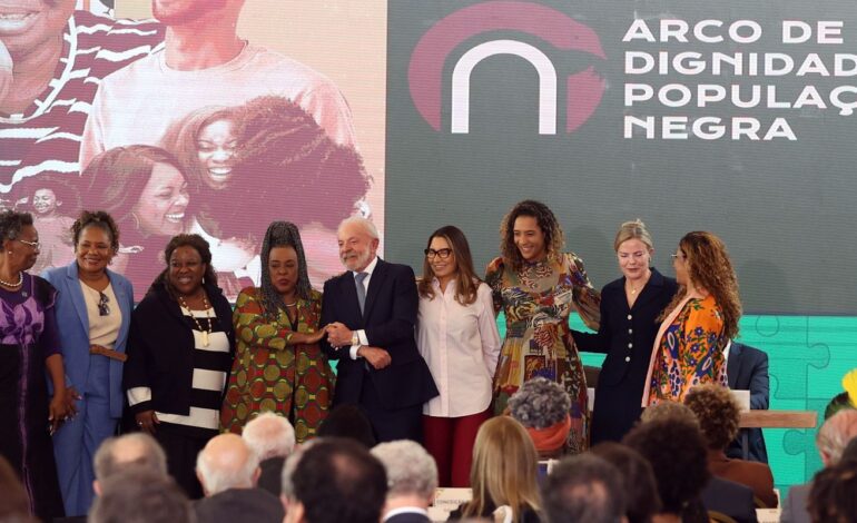 lula-defende-participacao-social-para-evitar-politica-desacreditada