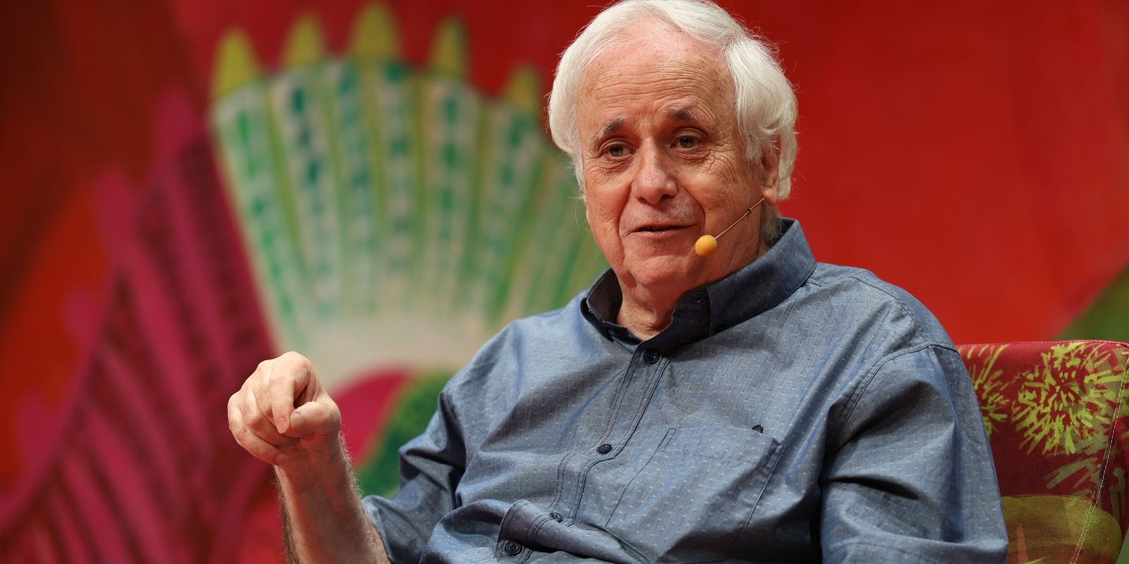 Israel pratica genocídio, colonização e apartheid, diz Ilan Pappe