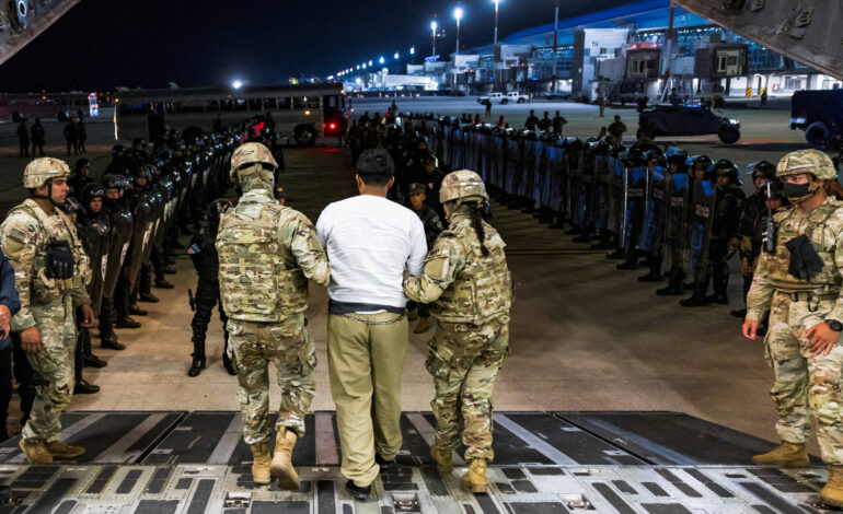 trump-autoriza-forcas-armadas-a-agir-contra-carteis-de-drogas-na-america-latina