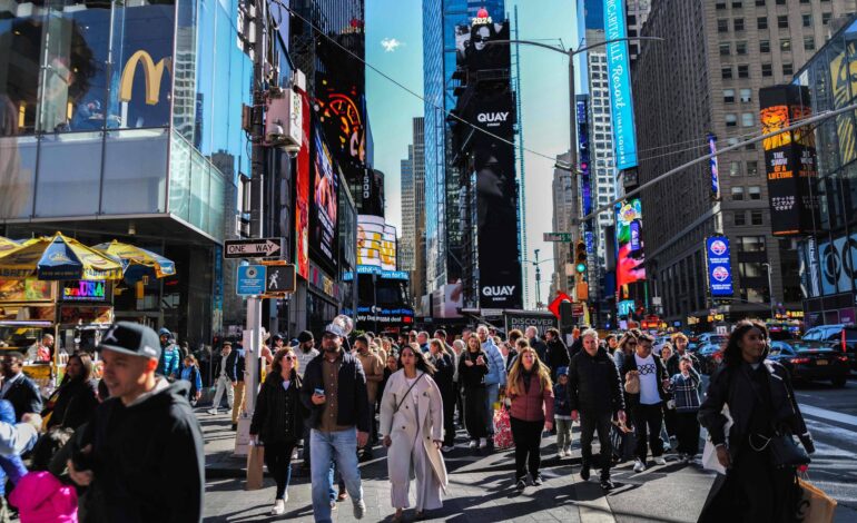 homem-abre-fogo-na-times-square-e-fere-tres-pessoas