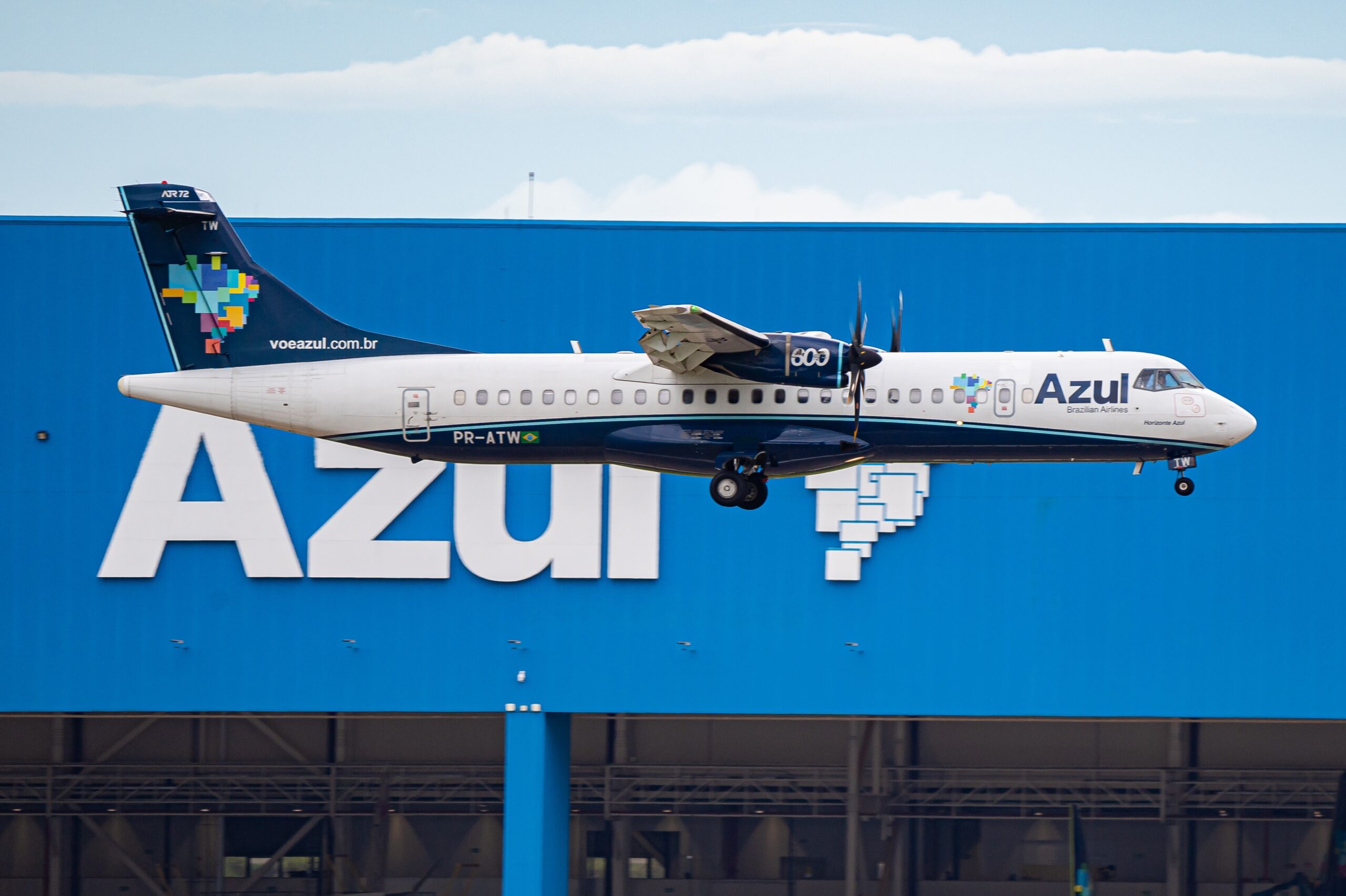 Entenda por que Azul diz que corte de até 30 aeronaves não afeta operações da companhia