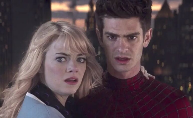 emma-stone-relembra-turnes-‘psicoticas’-de-filmes-do-homem-aranha