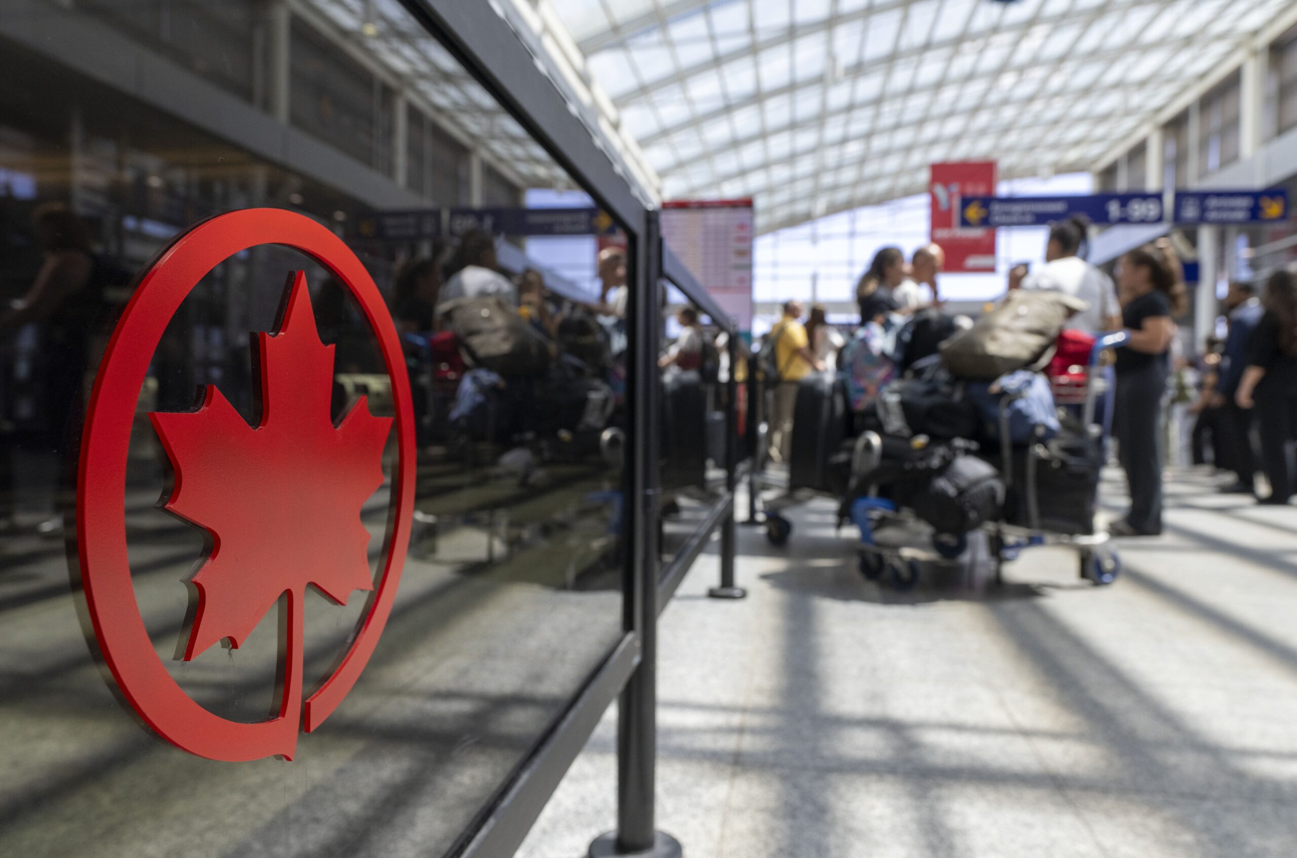 Air Canada vai retomar operações neste domingo após determinação do governo canadense; greve afetou voos no Brasil